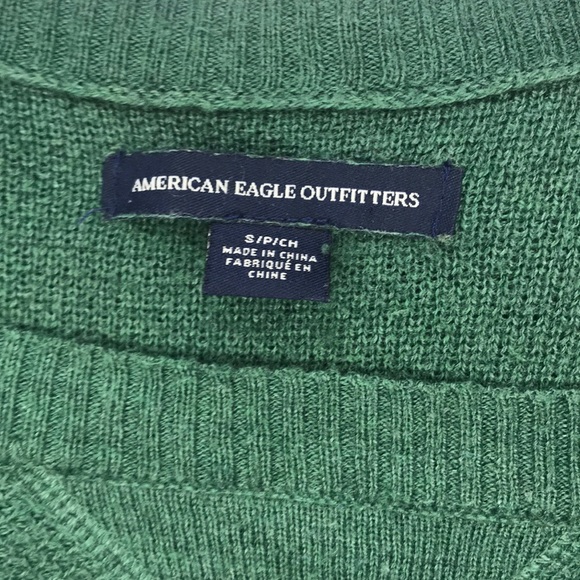 American Eagle Outfitters Sweater - Picture 3 of 4